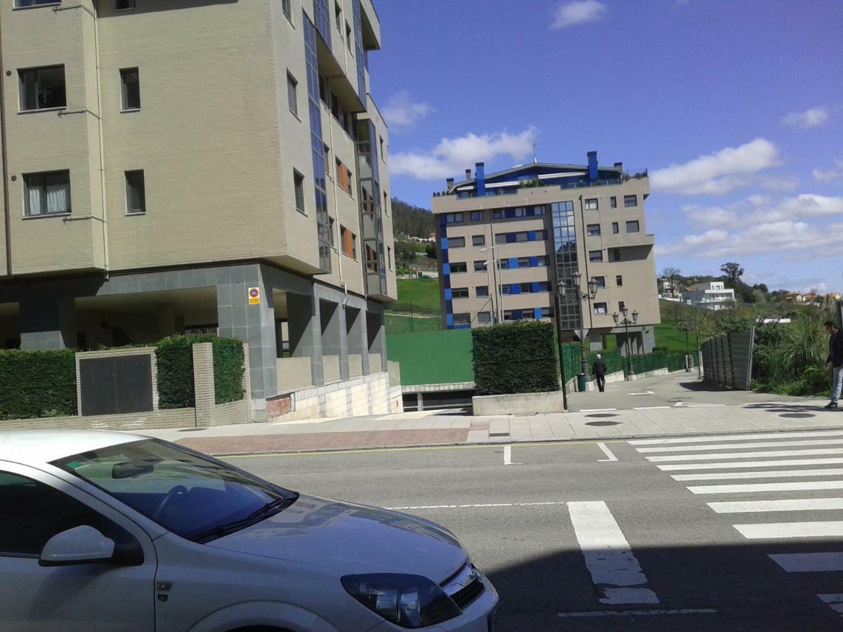 奥维耶多Torre De La Fuente Aprtovistas Piscina Parking公寓 外观 照片